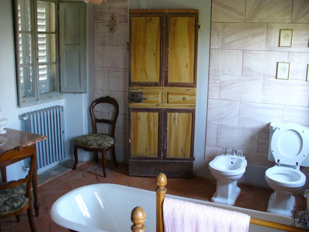 Villa Guadagni Cappelli Arezzo Ruang foto